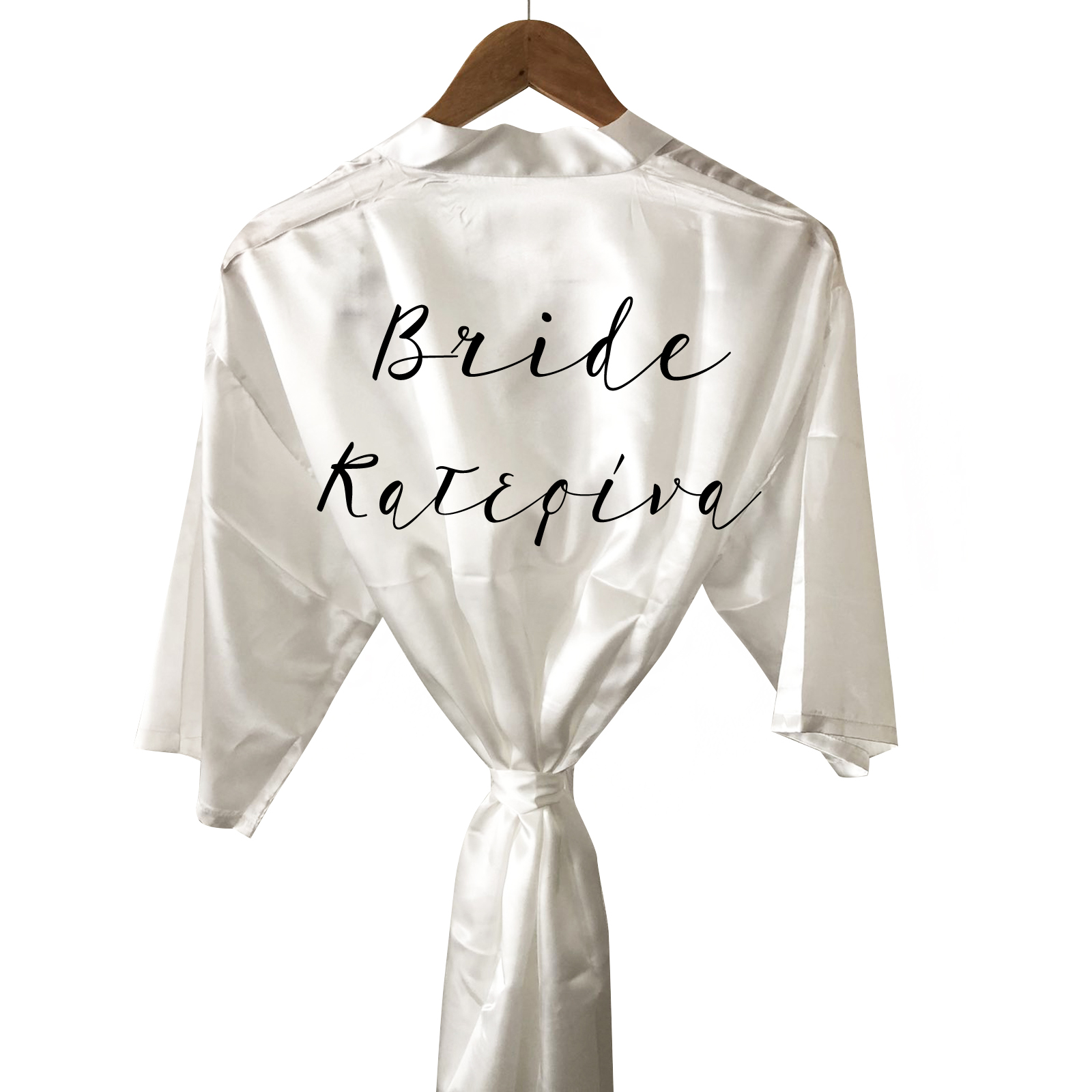 BD Λευκή Σατέν Ρόμπα – Bride Black Fonts 3