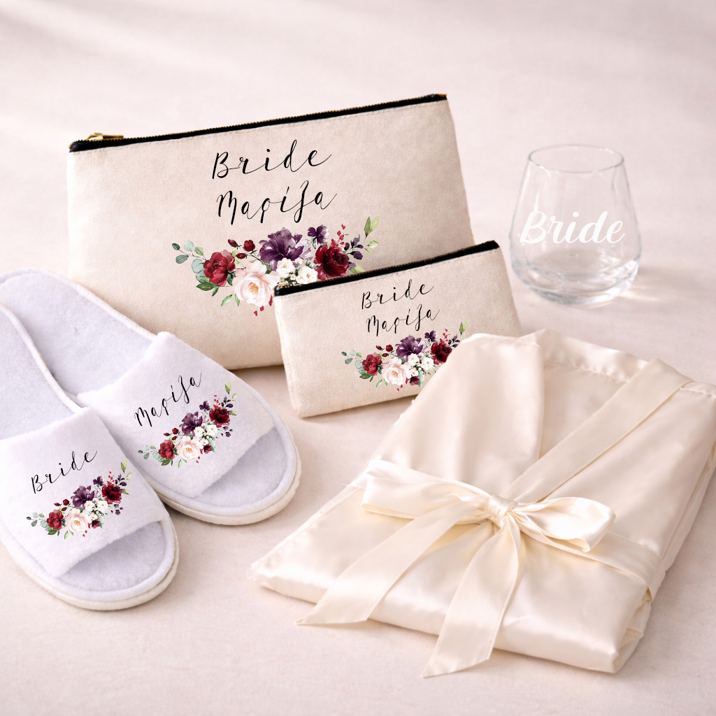 Νυφικό σετ προετοιμασίας Bride με ρόμπα, νυχτικό & αξεσουάρ – Dark Floral Bride